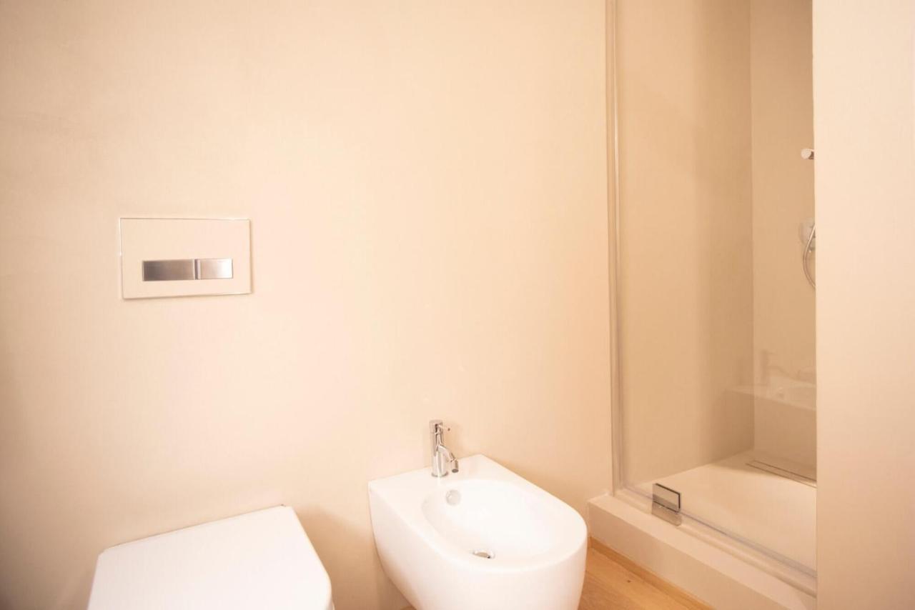 Time To Be - Luxury Apartments Centro Storico Peschiera del Garda Exterior photo