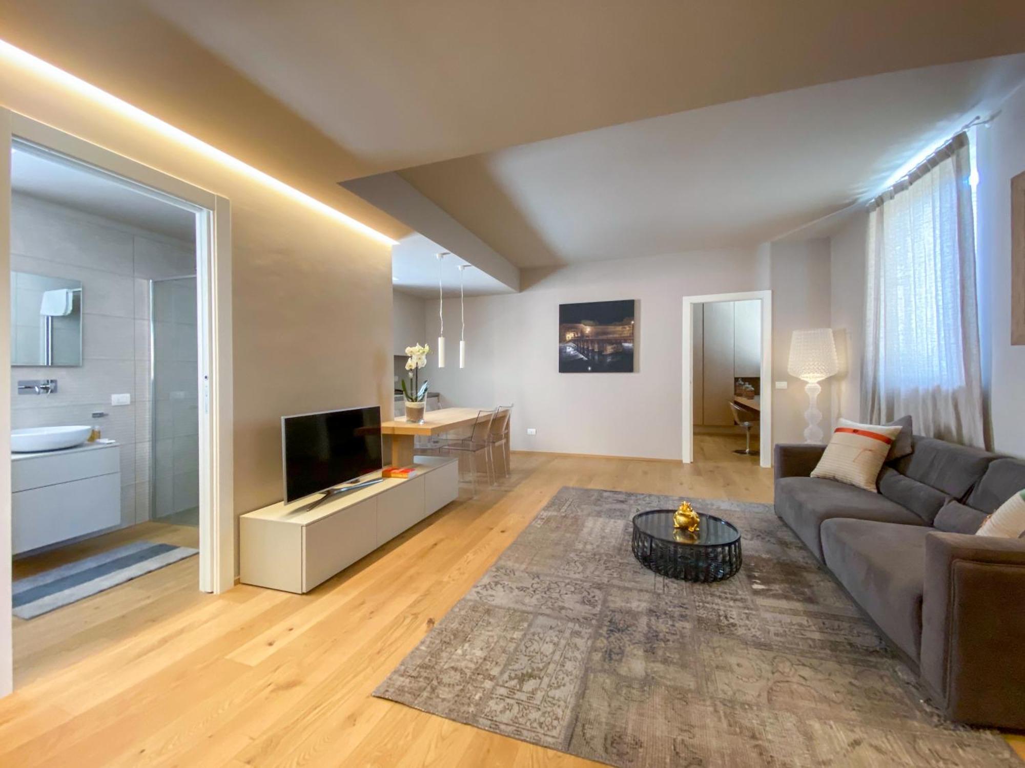 Time To Be - Luxury Apartments Centro Storico Peschiera del Garda Exterior photo